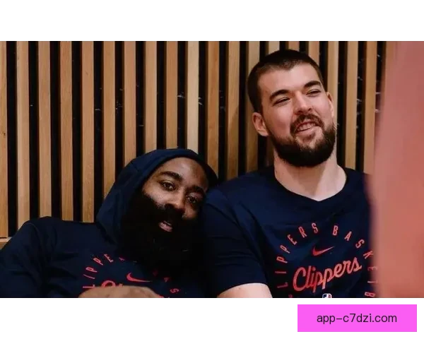 快船惜败湖人六优一平巴图姆低迷