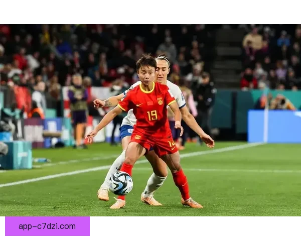中国女足大换血 张馨张琳艳领衔首发